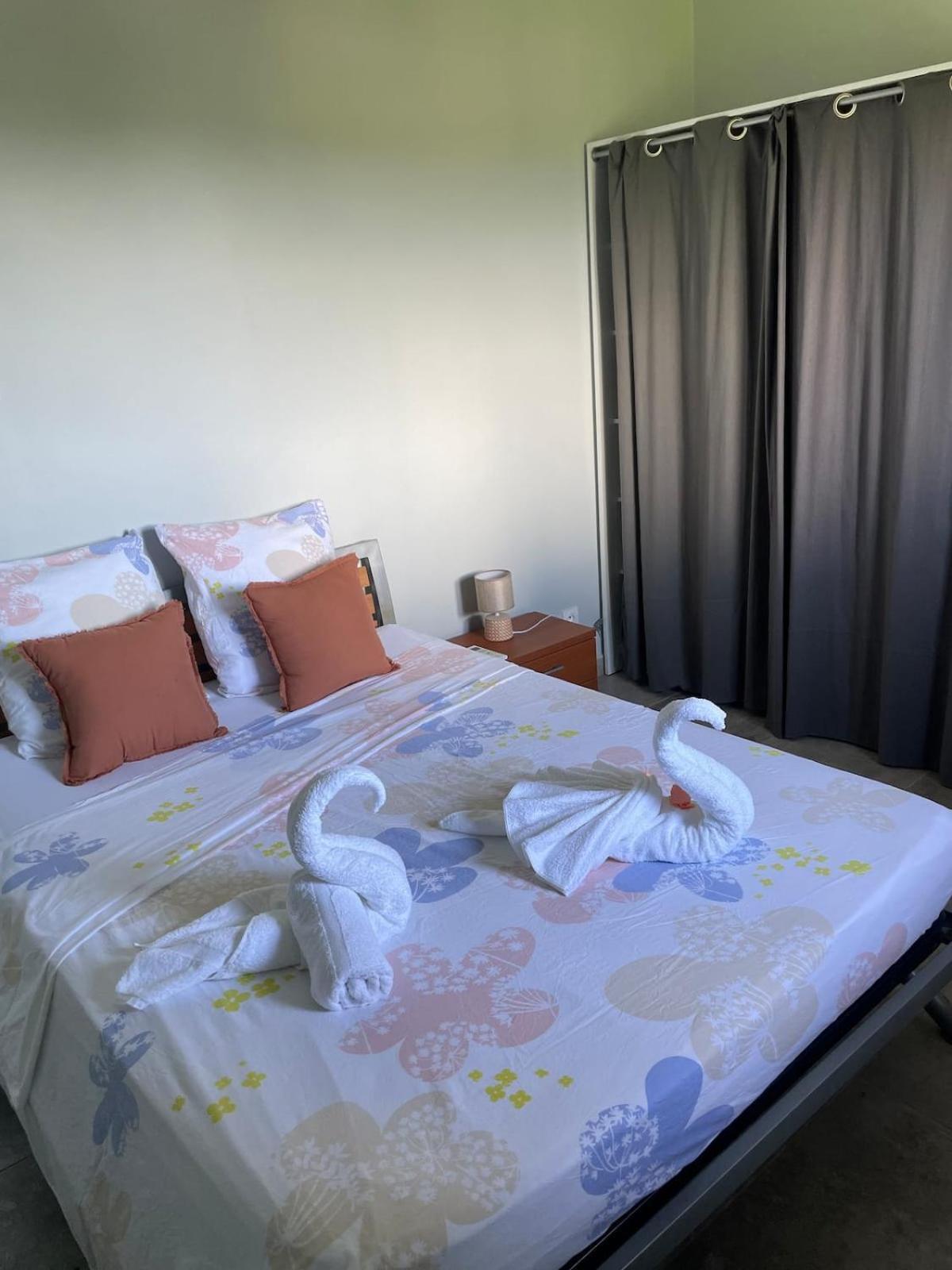 Villa Karib Hibiscus Ле-Гозье Экстерьер фото
